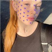 Diplomata al Liceo Scientifico Scienze Applicate offre lezioni private di matematica, inglese, italiano e aiuto compiti